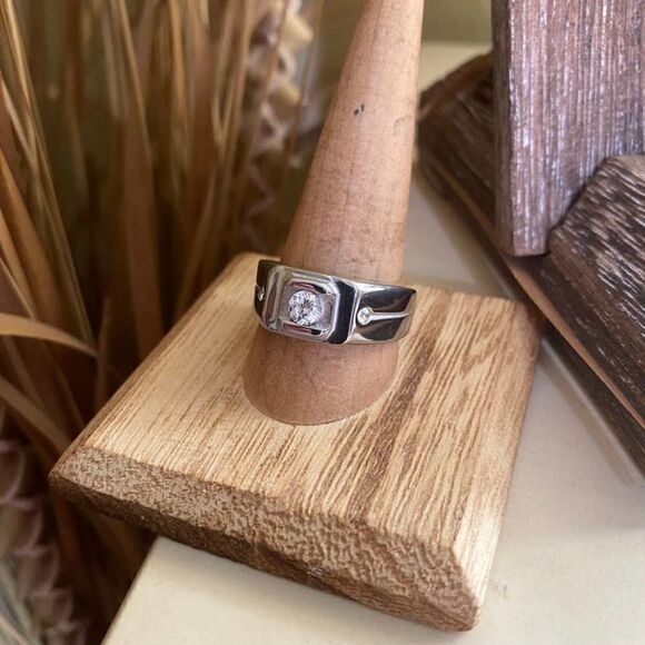 Mens Stainless Steel High Polished AAA Grade CZ Ring Size 11,12 - Picture 3 of 4